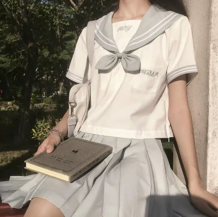 青瓷渡口纪